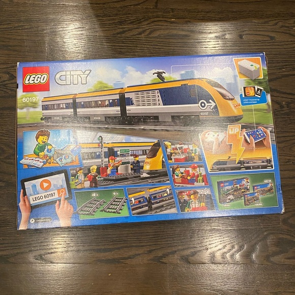 COPY - Lego 60197 Passenger Train-brand new! Box never opened. - Picture 5 of 6